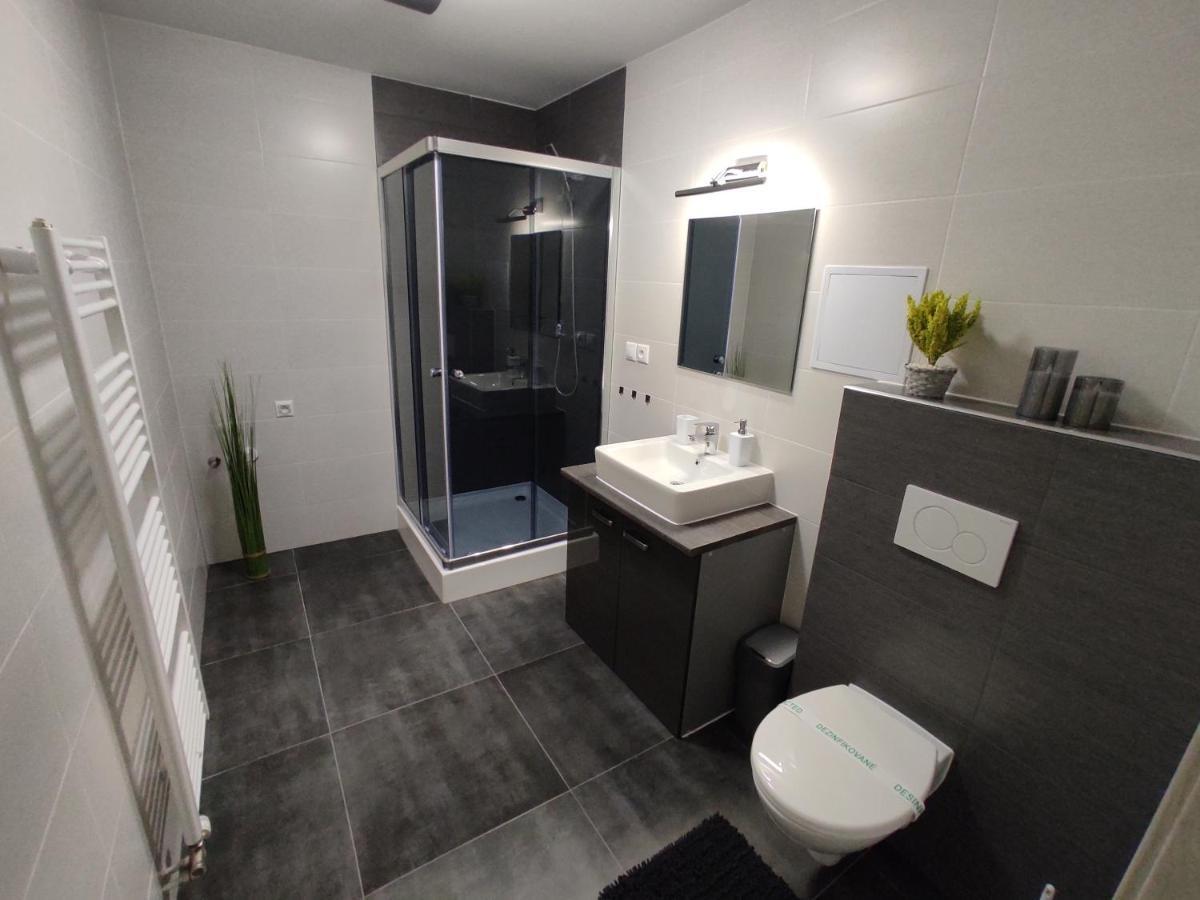 Apartmany Bytca ภายนอก รูปภาพ