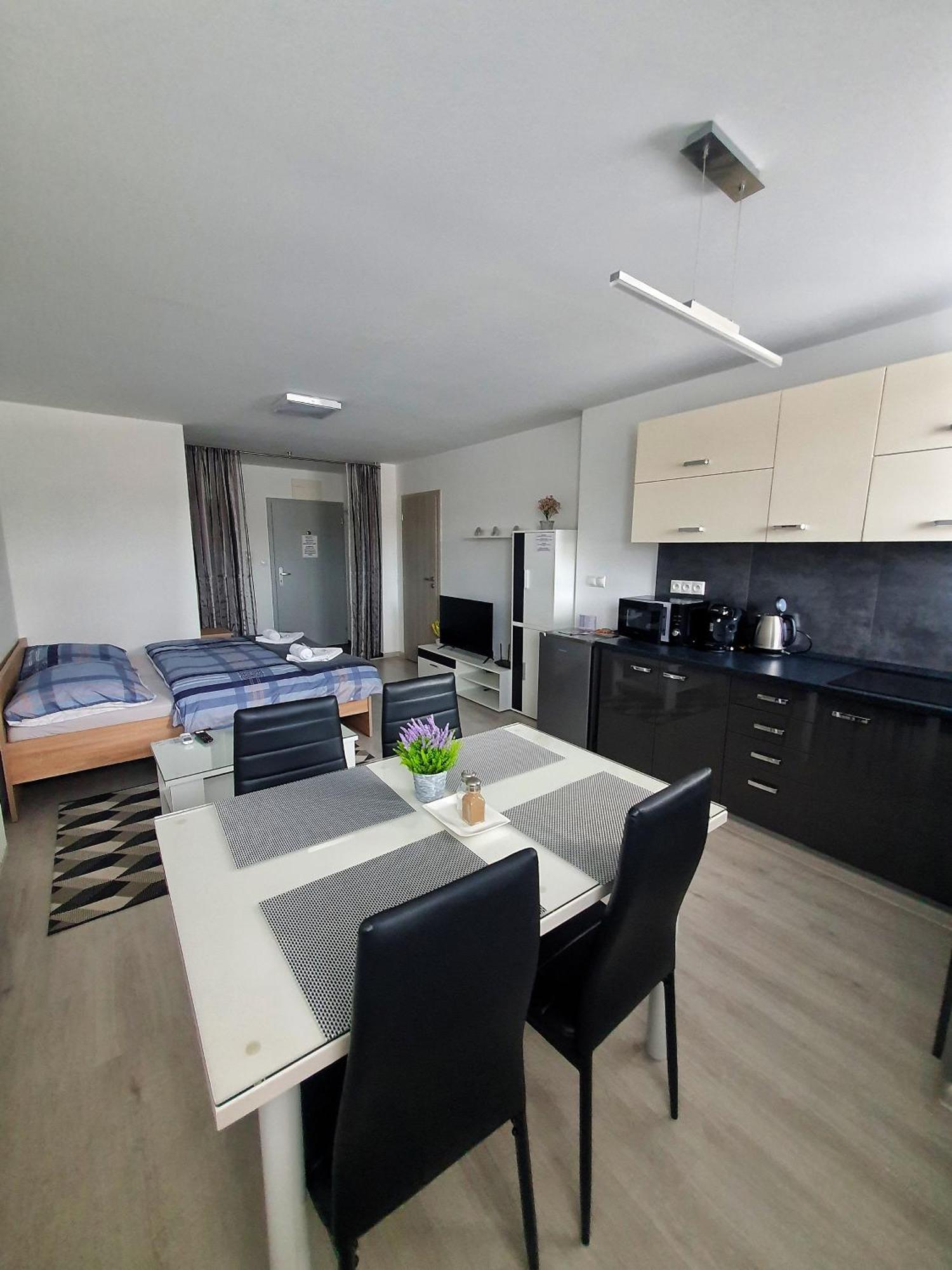Apartmany Bytca ภายนอก รูปภาพ