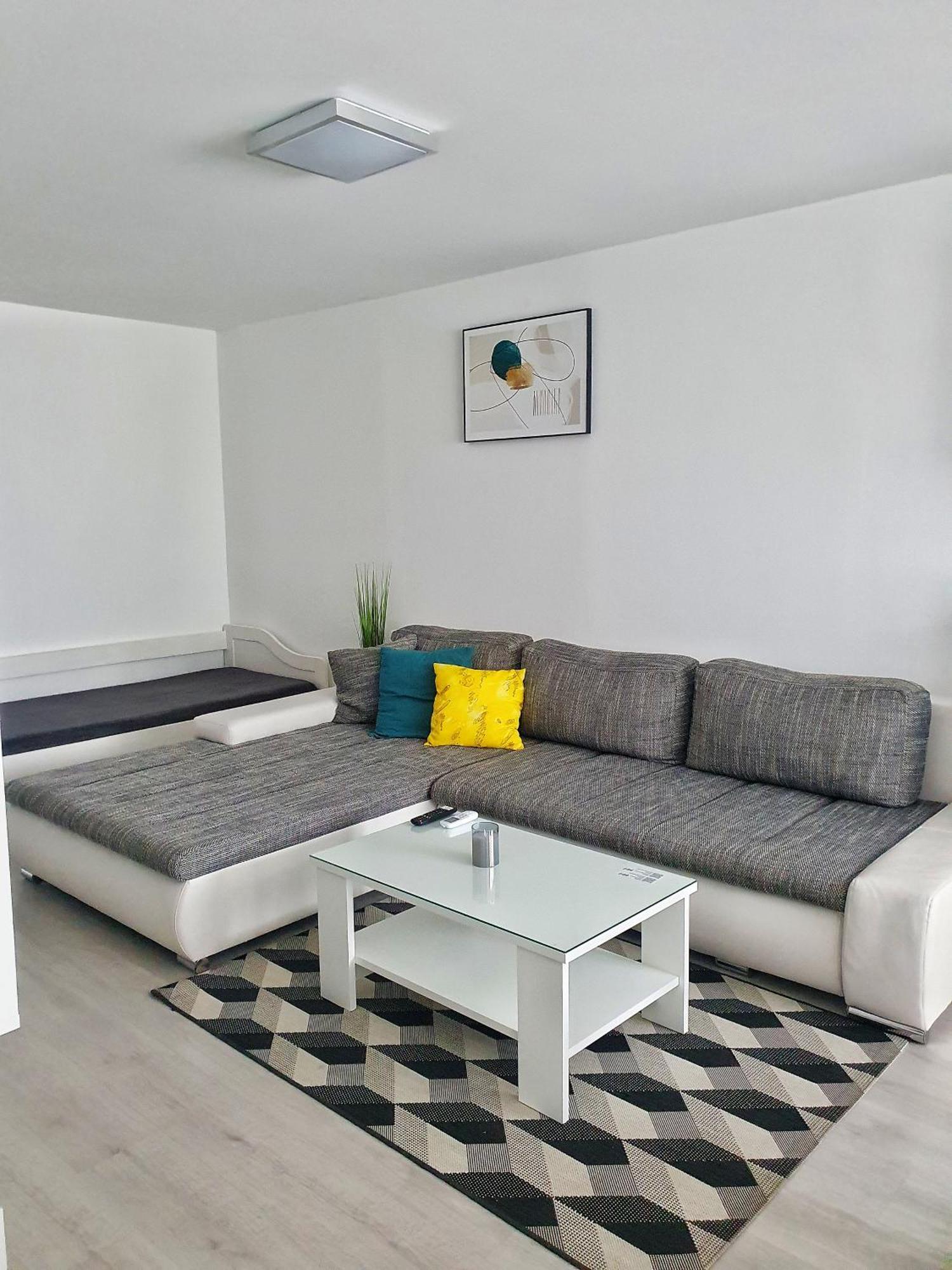 Apartmany Bytca ภายนอก รูปภาพ