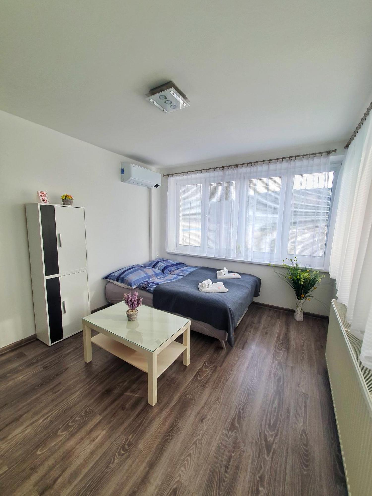 Apartmany Bytca ภายนอก รูปภาพ